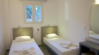 Homer's Inn Hotel - Ios Chora - 6