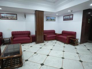 Hotel Vishwanath - Lucknow - 4