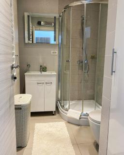 APARTMENT SOPHIA. Sea-view luxe apartment with terrace and pool! - 4