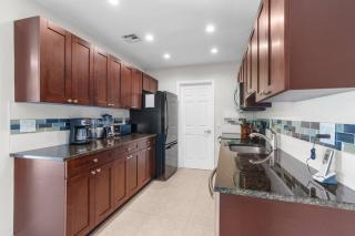 3 MI to Beach + Heated Pool + Grill - Fort Lauderdale - 7