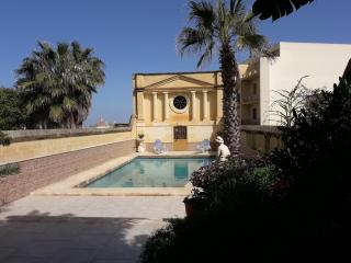 Palma Residence with Communal Pool - 2