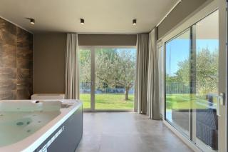 Modern villa Grgo with pool and jacuzzi in Tinjan - Tinjan - 5