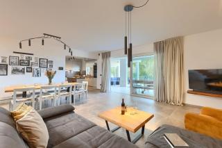 Modern villa Grgo with pool and jacuzzi in Tinjan - Tinjan - 4