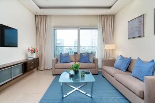 Lovely Lake View - Two Bedroom - JLT - Dubai - 2