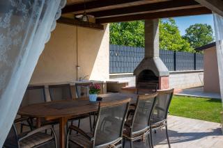 Activity villa Gita with pool and grill in Tinjan - Tinjan - 7