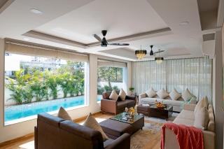 StayVista at Sapphire Sands with Pvt Pool & Jacuzzi - Siolim - 9
