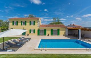 Family villa Corticum Otium with pool in Tinjan - Kringa - 0