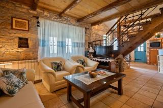 Rustic villa Janko with pool in Sveti Lovrec - Vošteni - 3