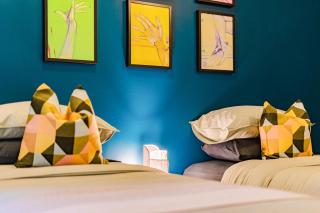 Stylish Condos in Roma with Parking - 2