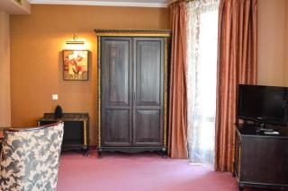 Kristel Hotel - Saints Constantine and Helena - 4