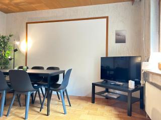Four Bedroom Apartment In Großhansdorf, Sieker Landstraße 163 - 5