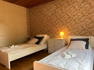 Four Bedroom Apartment In Großhansdorf, Sieker Landstraße 163 - 1