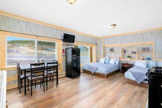 12Private Room with Kitchen Dog Friendly Leadville - 8