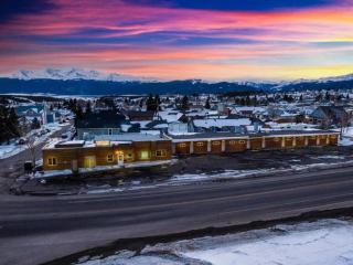7Cozy Dog Friendly Private Room Downtown Leadville - 2