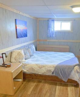 2 Dog Friendly Private Cozy Room in Leadville - 6