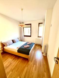 Central apartment with balcony - 9