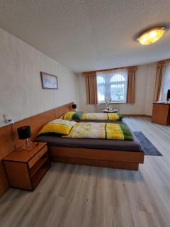 UMA-DRES Pension - 8