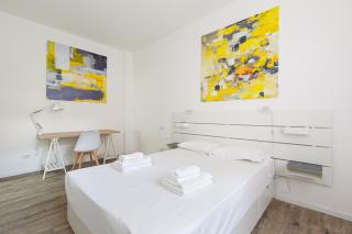 Cagnola Cozy Apartament with Balcony - Milan - 8