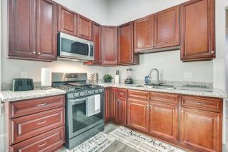 2 Mi to French Quarter Walkable NOLA Home - New Orleans - 1