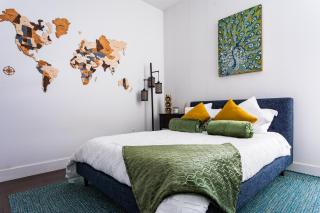 1- Bdr Condo w Patio Close to the beach - 0