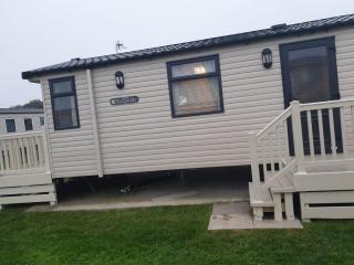 Swift Burgundy - Prestatyn - 6