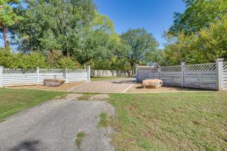 Couples Retreat In Canton with Patio, Trail and Yard! - Canton - 6