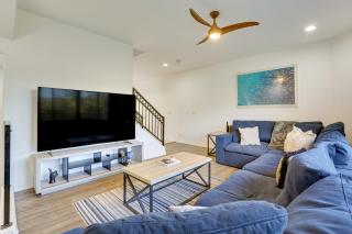 Rooftop Skyline Views! Family-Friendly Phoenix Gem - 3