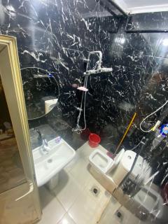 3 bed rooms apartment in Elmohandesen - Kairo - 9