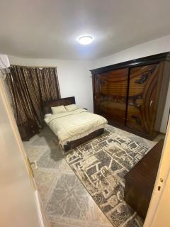 3 bed rooms apartment in Elmohandesen - Kairo - 1