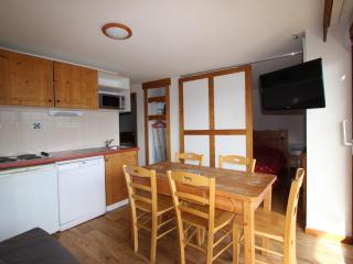 Appartement 6 places avec balcon et ensoleillement au cœur de Chamrousse - FR-1-549-124 - Chamrousse - 4