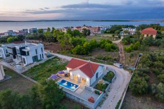 Villa Nicolle only 50meters from the beach - by TA Leut Agency - 0