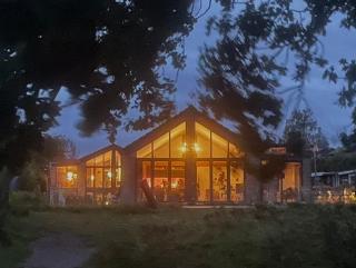 Luksus hus i 1st række, all-incl top komfort med SPA og skov - Strøby - 8