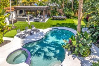 Special Pricing, Las Olas Retreat, Heated Pool, Golf and Family-Ready - 0