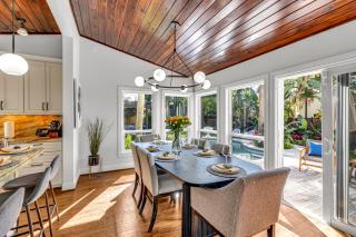 Special Pricing, Las Olas Retreat, Heated Pool, Golf and Family-Ready - 3