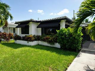 Quiet Oasis Steps From Shops with Golf View-CS61 - 8