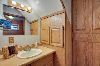 Lead Hideaway with Fireplace, Grill and Deck! - 6