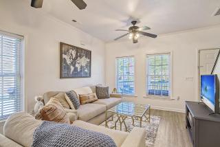 Cam's Retreat on Apple Street - Charleston - 7