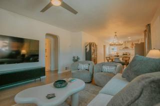 Casa Urbana-2BD-2BTH-Hot Tub-Pet Friendly-No Pet Fees! - Albuquerque - 9