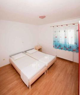 Apartment in Okrug Gornji 45739 - Okrug Gornji - 5