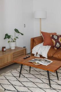 Dalgety Downtown - A Sunny St Kilda Beach Hideaway - 4