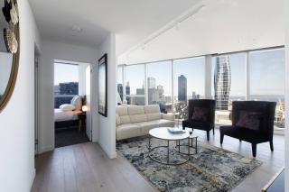 Iconic High-view Oasis between Docklands and CBD - Melbourne - 1