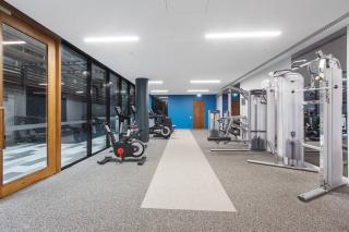 Executive Resort-Style Living at Leafy Albert Park - 6