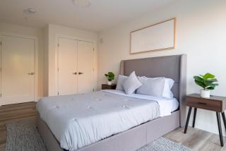 Modern Furnished Apartment in Heart of Quincy - Quincy - 4