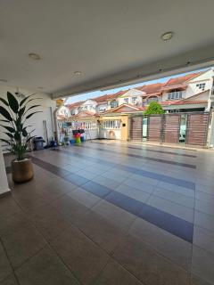 TSK Homestay Taman Sri Kluang - Keluang - 3