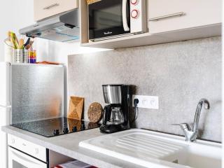 Appartement T3 moderne avec WIFI, parking sécurisé et à 300m de la plage - FR-1-409-160 - Narbonne - 4