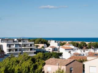Pavillon T3 rénové avec piscine, parking, vue nature - 4 pers. - Narbonne Plage - FR-1-409-163 - 1