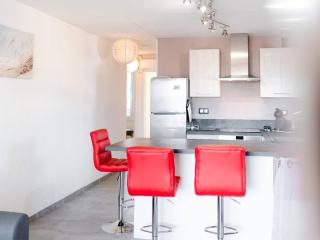 Appartement T3 climatisé, rénové, 3 étoiles, avec parking privé et proche du port de Gruissan - FR-1-409-164 - Gruissan - 1