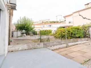 Appartement T3 climatisé, rénové avec goût, à 150m de la plage, avec terrasse et équipements complets - FR-1-409-204 - Fleury - 1