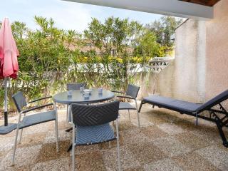 Studio mezzanine avec piscine, terrasse et parking proche plage à Gruissan - FR-1-409-189 - Gruissan - 9
