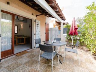 Studio mezzanine avec piscine, terrasse et parking proche plage à Gruissan - FR-1-409-189 - Gruissan - 8
